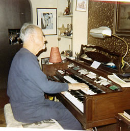 Playing Organ